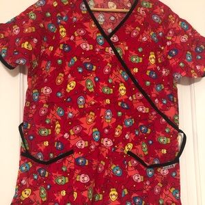 Women’s scrub top